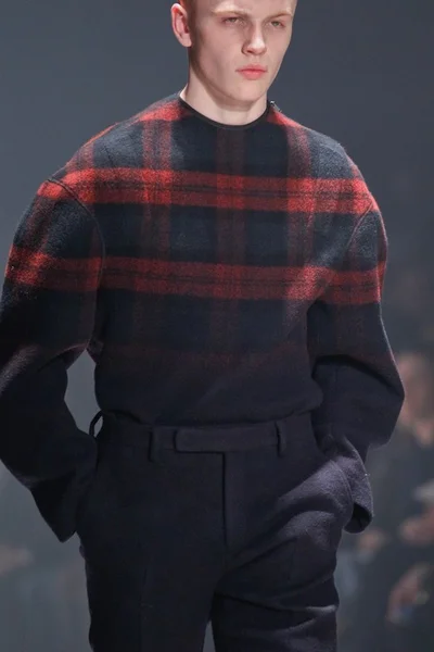 Look 62